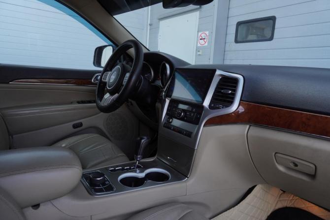 Jeep Grand Cherokee IV (WK2) с пробегом 2012 года, цена 1 879 000 рублей, 285955 км, внедорожник, Автокод Объявления