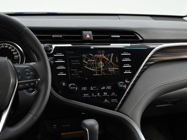 Toyota Camry VIII (XV70) с пробегом 2019 года, цена 1 669 000 рублей, 73197 км, седан, Автокод Объявления