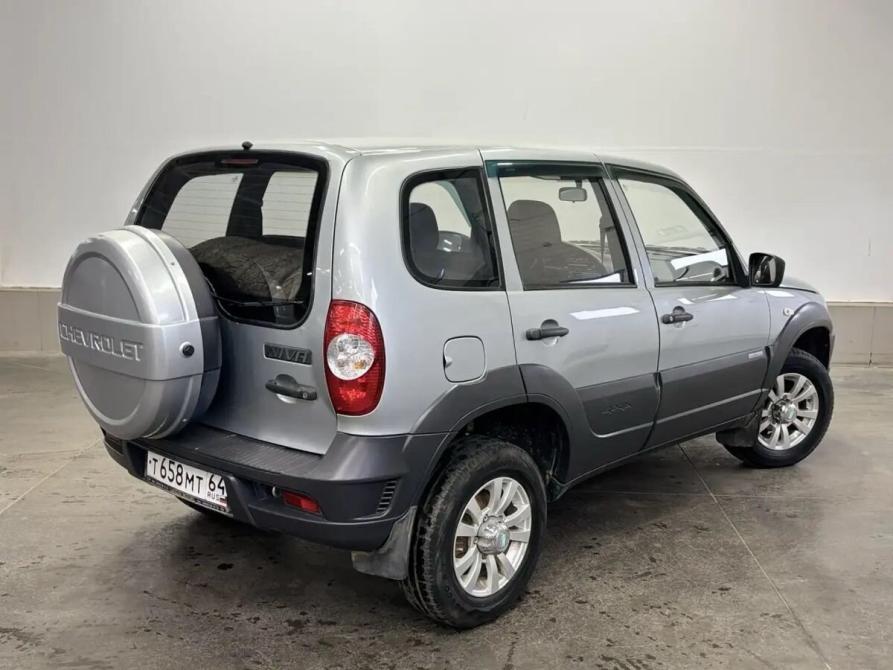 Chevrolet Niva I Рестайлинг Саратов  - изображение 2