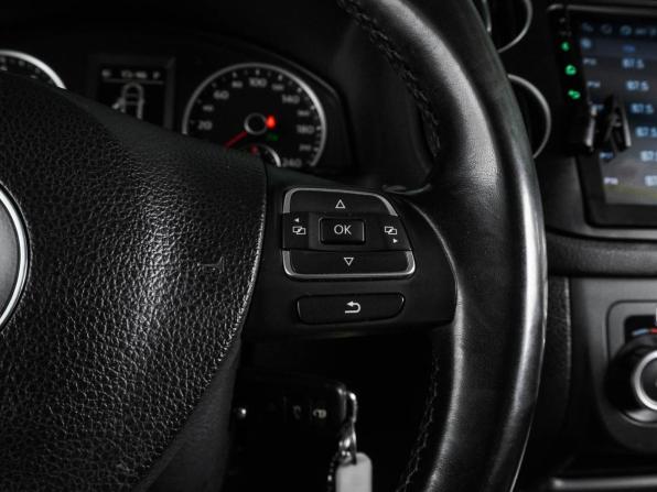 Volkswagen Tiguan I с пробегом 2010 года, цена 867 000 рублей, 291243 км, внедорожник, Автокод Объявления