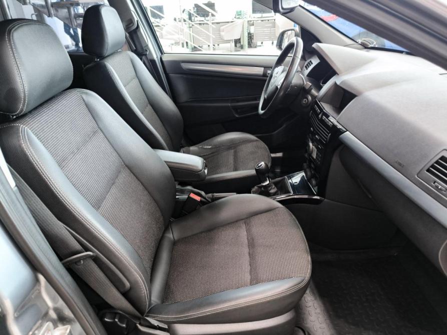 Opel Astra H Рестайлинг Казань  - изображение 13
