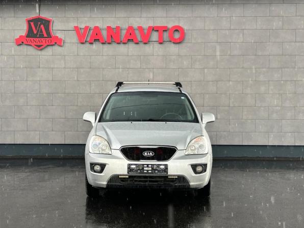 Kia Carens II (UN) с пробегом 2011 года, цена 750 000 рублей, 211660 км, минивэн, Автокод Объявления