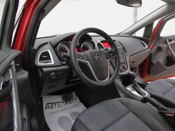 Opel Astra J Рестайлинг с пробегом 2013 года, цена 519 000 рублей, 134000 км, хэтчбек, Автокод Объявления
