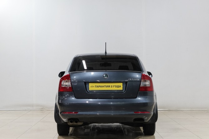 Skoda Octavia II (A5) Рестайлинг с пробегом 2011 года, цена 939 000 рублей, 346000 км, лифтбек, Автокод Объявления
