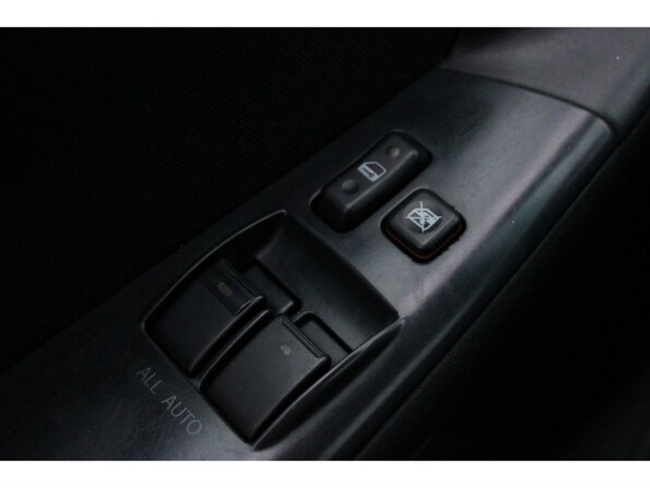 Toyota Corolla IX (E120 E130) Рестайлинг с пробегом 2007 года, цена 619 000 рублей, 219907 км, хэтчбек, Автокод Объявления