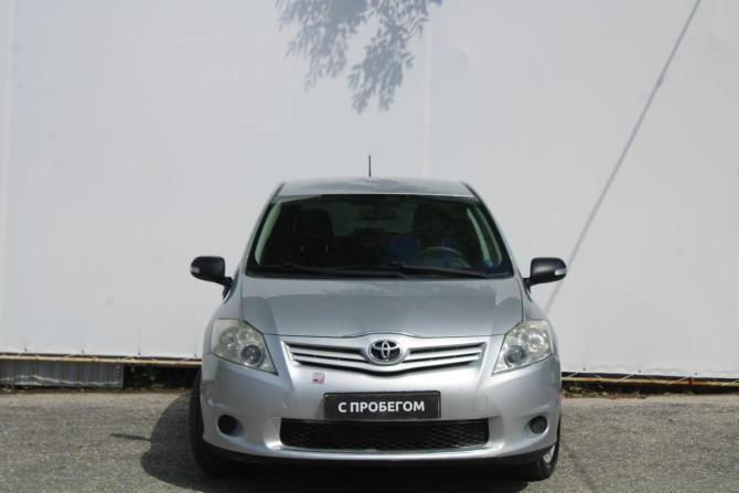 Toyota Auris I Рестайлинг с пробегом 2011 года, цена 970 000 рублей, 171000 км, хэтчбек, Автокод Объявления