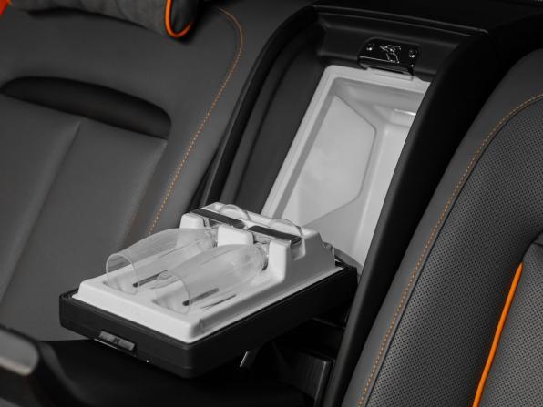 Rolls-Royce Cullinan I с пробегом 2019 года, цена 27 500 000 рублей, 37483 км, внедорожник, Автокод Объявления