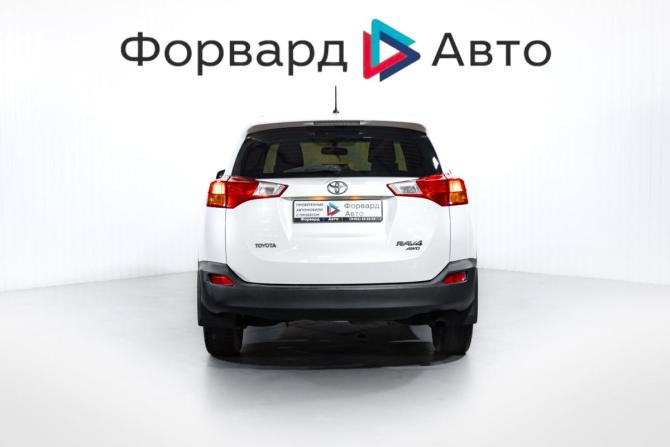 Toyota RAV4 IV (XA40) Рестайлинг с пробегом 2015 года, цена 2 250 000 рублей, 183860 км, внедорожник, Автокод Объявления