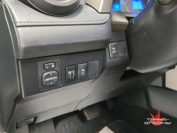 Toyota RAV4 IV (XA40) с пробегом 2013 года, цена 1 540 000 рублей, 240000 км, внедорожник, Автокод Объявления