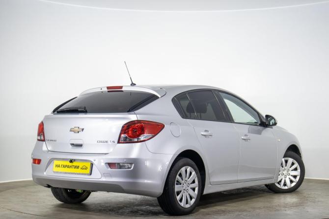 Chevrolet Cruze I с пробегом 2012 года, цена 1 099 000 рублей, 131020 км, хэтчбек, Автокод Объявления