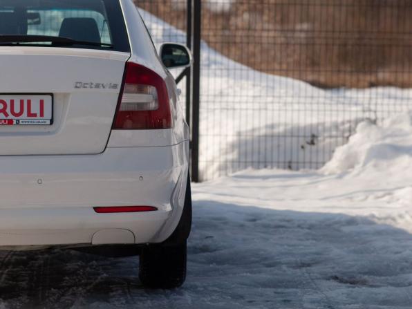 Skoda Octavia II (A5) Рестайлинг с пробегом 2011 года, цена 665 000 рублей, 249011 км, лифтбек, Автокод Объявления