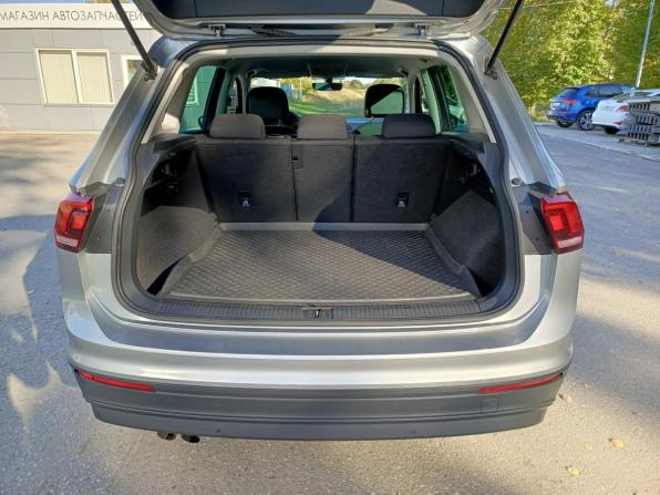 Volkswagen Tiguan II с пробегом 2018 года, цена 2 453 000 рублей, 126169 км, внедорожник, Автокод Объявления