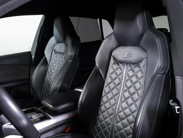 Audi SQ8 I (4M) с пробегом 2019 года, цена 9 790 000 рублей, 89041 км, внедорожник, Автокод Объявления