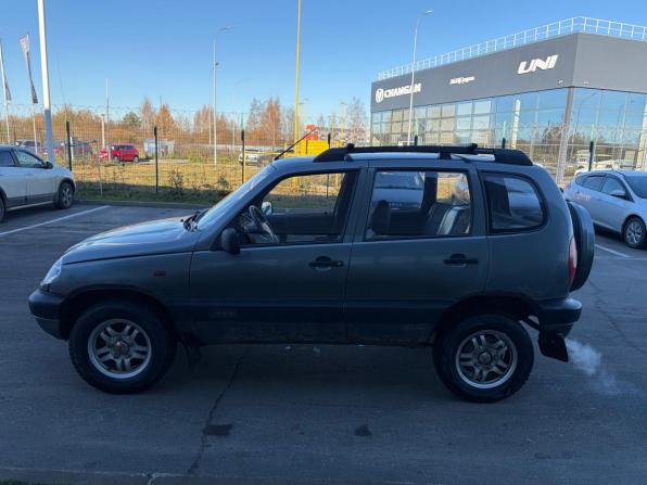 Chevrolet Niva I с пробегом 2004 года, цена 185 000 рублей, 114411 км, внедорожник, Автокод Объявления
