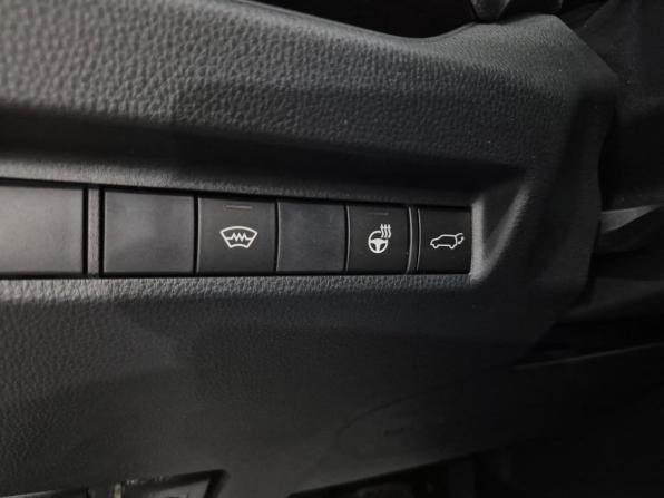 Toyota RAV4 V (XA50) с пробегом 2019 года, цена 3 100 000 рублей, 103658 км, внедорожник, Автокод Объявления