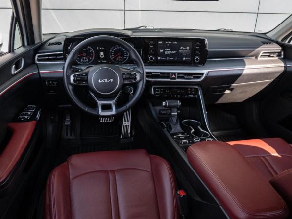 Kia K5 III с пробегом 2023 года, цена 3 000 000 рублей, 121425 км, седан, Автокод Объявления