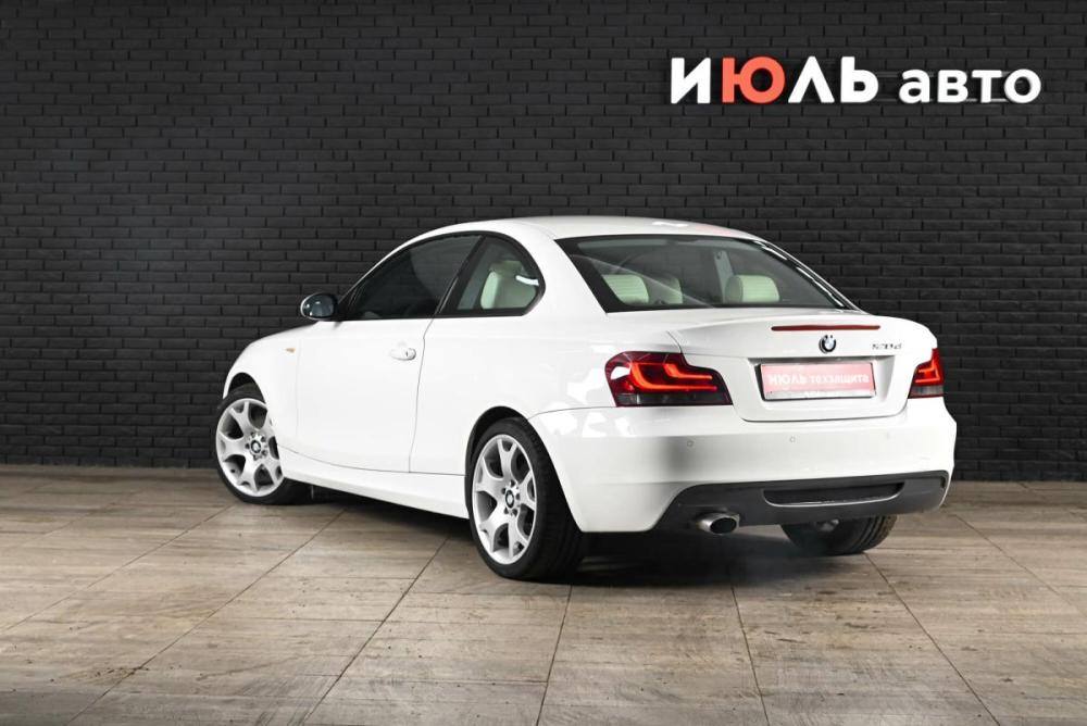 BMW 1 серии I (E81/E82/E87/E88) Рестайлинг Екатеринбург  - изображение 8