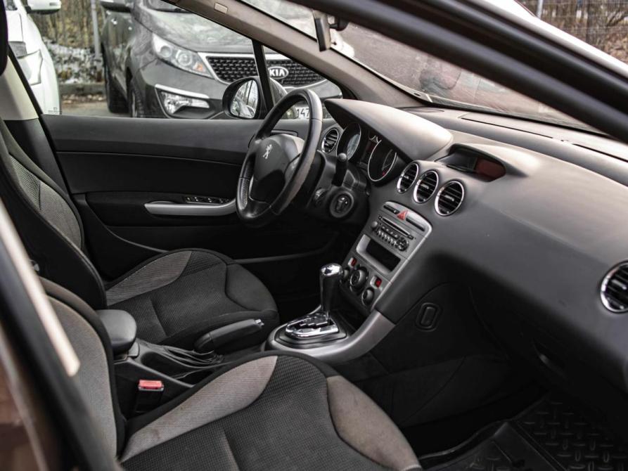 Peugeot 308 I Рестайлинг Санкт-Петербург  - изображение 11