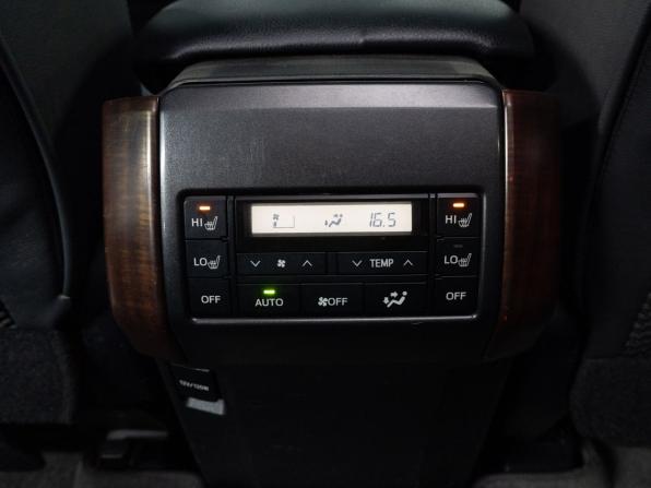 Toyota Land Cruiser Prado 150 Series Рестайлинг 1 с пробегом 2014 года, цена 2 990 000 рублей, 256795 км, внедорожник, Автокод Объявления