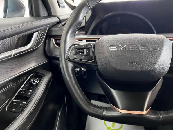 Exeed LX I Рестайлинг с пробегом 2022 года, цена 2 345 000 рублей, 40422 км, внедорожник, Автокод Объявления