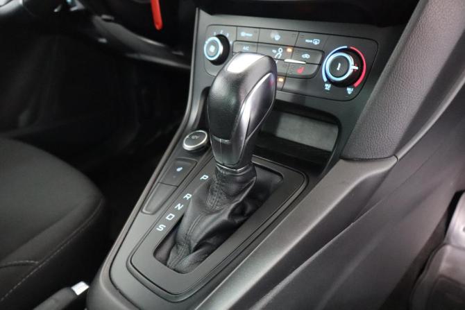 Ford Focus III Рестайлинг с пробегом 2016 года, цена 1 099 000 рублей, 81000 км, седан, Автокод Объявления