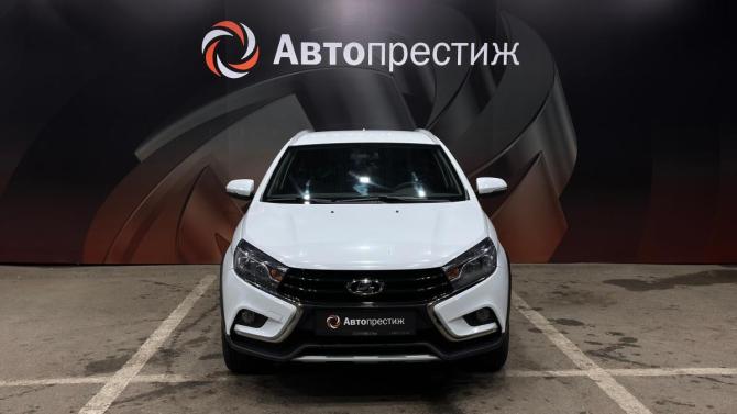 Lada (ВАЗ) Vesta I с пробегом 2021 года, цена 1 330 000 рублей, 65600 км, универсал, Автокод Объявления