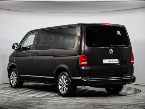 Volkswagen Multivan T5 Рестайлинг с пробегом 2011 года, цена 2 299 000 рублей, 252370 км, минивэн, Автокод Объявления