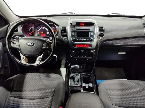 Kia Sorento II Рестайлинг с пробегом 2018 года, цена 1 950 000 рублей, 134340 км, внедорожник, Автокод Объявления