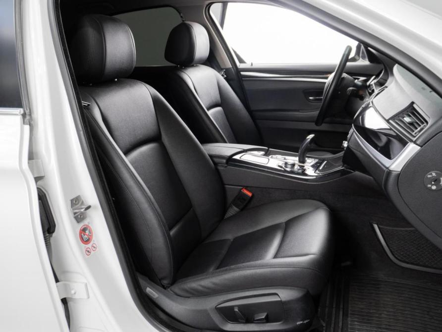 BMW 5 серии VI (F10/F11/F07) Рестайлинг Тюмень  - изображение 8