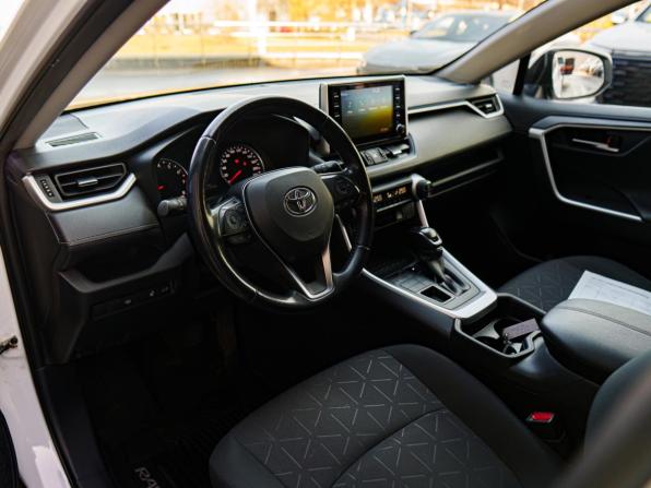 Toyota RAV4 V (XA50) с пробегом 2021 года, цена 3 498 000 рублей, 80030 км, внедорожник, Автокод Объявления