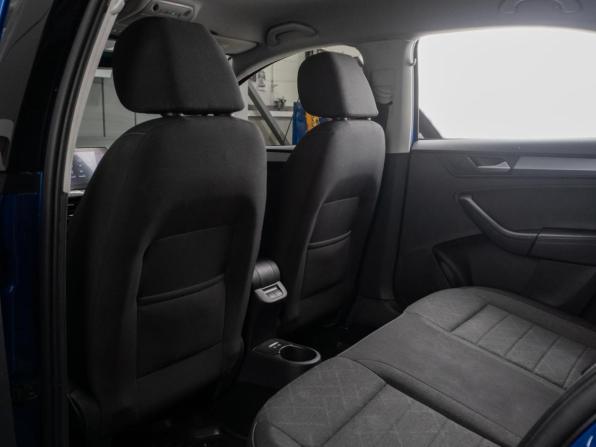 Volkswagen Polo V Рестайлинг с пробегом 2020 года, цена 1 320 000 рублей, 185446 км, седан, Автокод Объявления