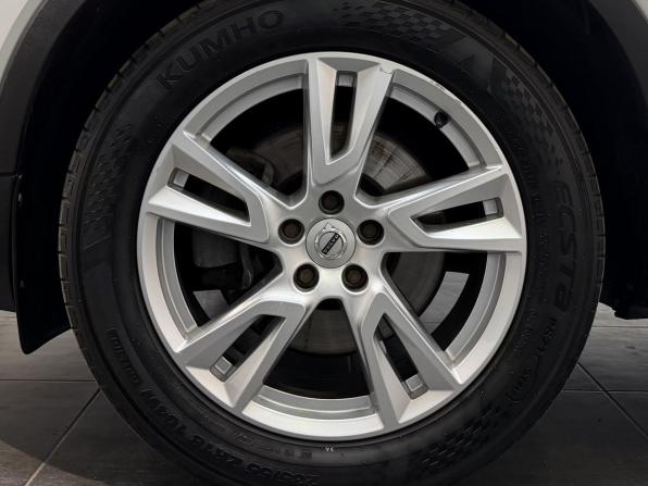 Volvo XC40 I с пробегом 2020 года, цена 3 150 000 рублей, 135863 км, внедорожник, Автокод Объявления