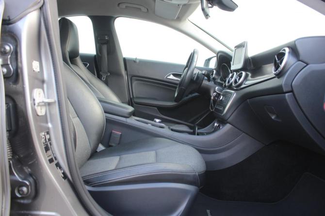 Mercedes-Benz CLA I (C117 X117) с пробегом 2015 года, цена 1 445 000 рублей, 141307 км, седан, Автокод Объявления