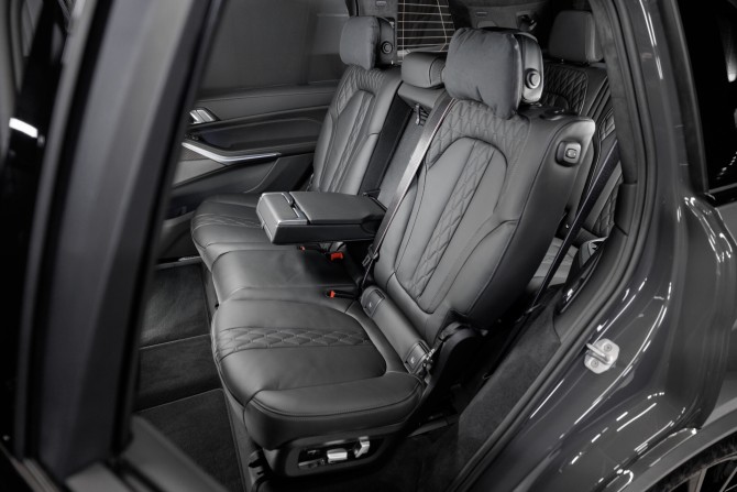 Новый BMW X7 I (G07) Рестайлинг 2024 года, цена 21 200 000 рублей, внедорожник, Автокод Объявления