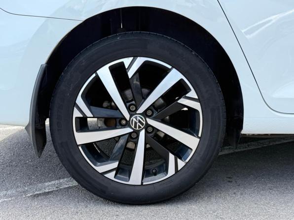 Volkswagen Polo VI с пробегом 2020 года, цена 1 095 000 рублей, 285880 км, лифтбек, Автокод Объявления