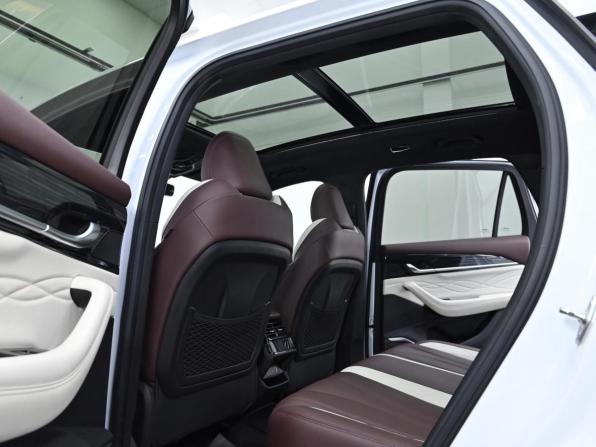 Geely Xingyue L I с пробегом 2024 года, цена 2 649 000 рублей, 107000 км, внедорожник, Автокод Объявления