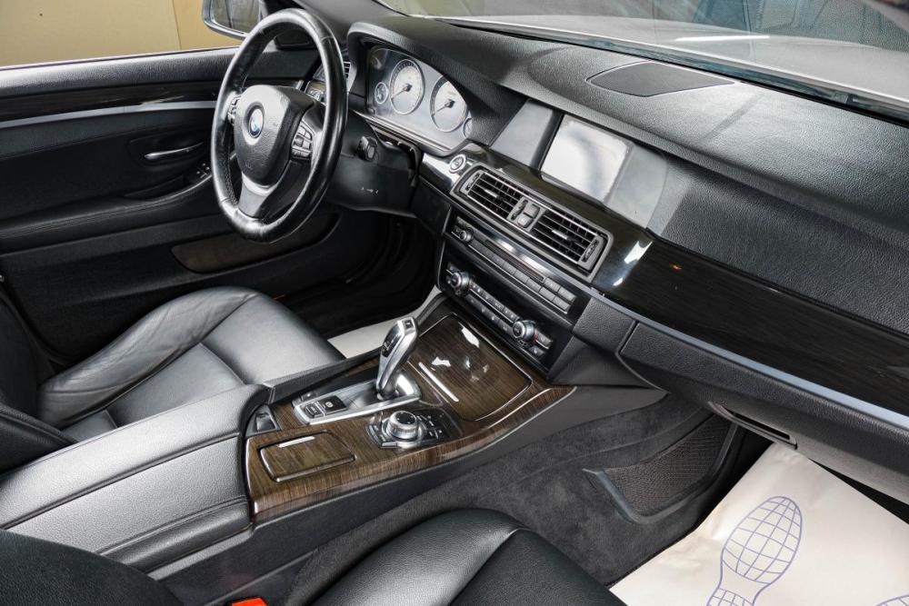 BMW 5 серии VI (F10/F11/F07) Тюмень  - изображение 11