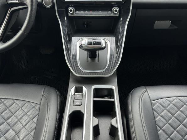 Haval M6 II с пробегом 2024 года, цена 1 900 000 рублей, 46298 км, внедорожник, Автокод Объявления