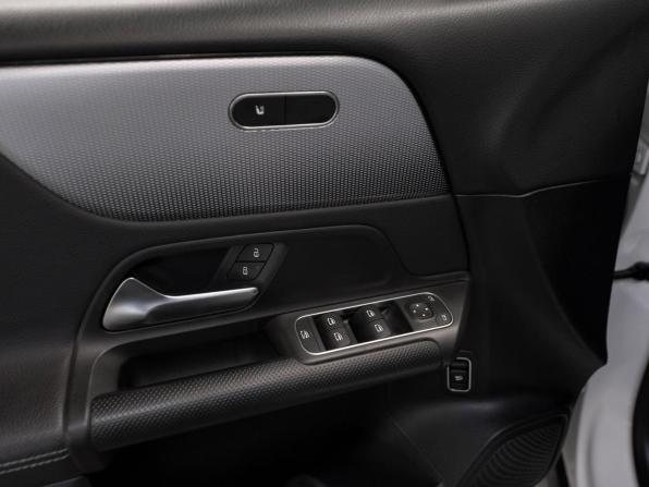 Mercedes-Benz GLB I (X247) с пробегом 2020 года, цена 3 190 000 рублей, 75549 км, внедорожник, Автокод Объявления