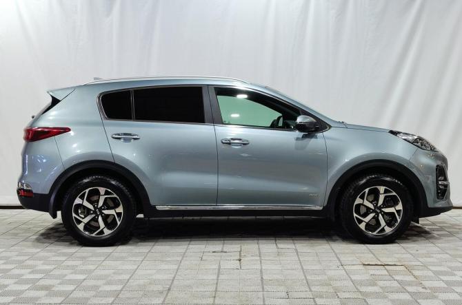Kia Sportage IV Рестайлинг с пробегом 2020 года, цена 2 850 000 рублей, 61550 км, внедорожник, Автокод Объявления