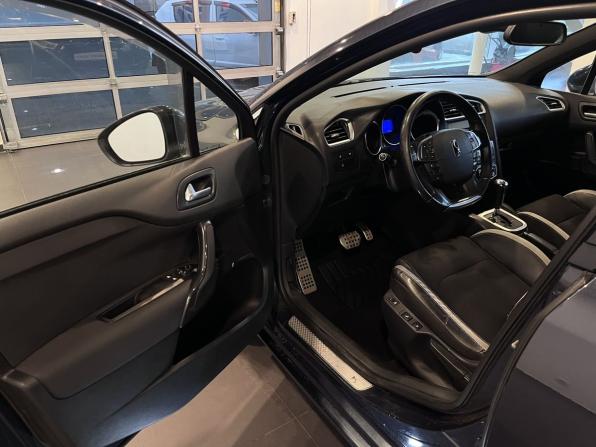 Citroen DS4 с пробегом 2012 года, цена 686 000 рублей, 152110 км, хэтчбек, Автокод Объявления