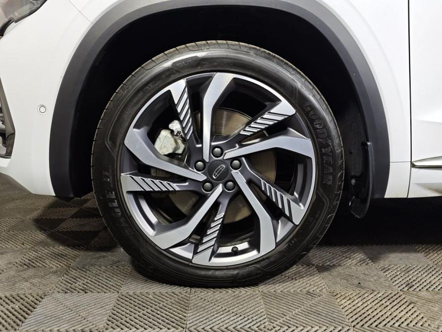 Geely Monjaro I Москва  - изображение 9
