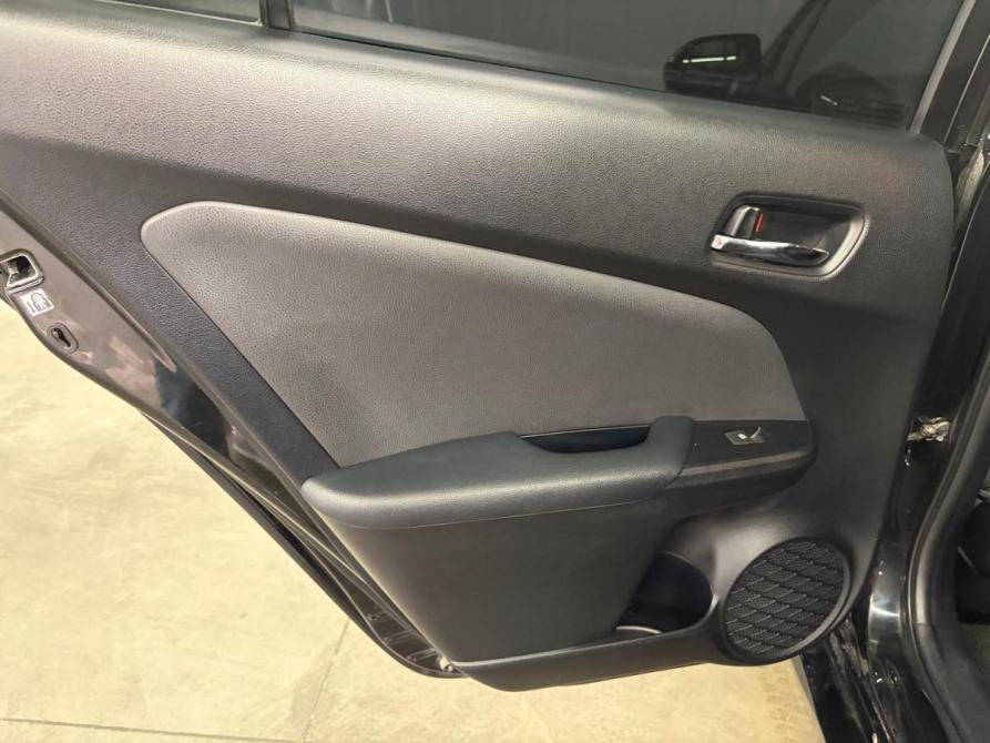 Toyota Prius IV (XW50) Краснодар  - изображение 18