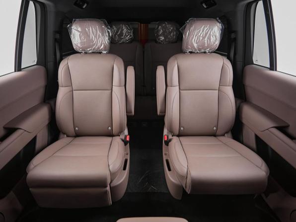 Новый Li Auto (Lixiang) L9 I Рестайлинг 2025 года, цена 12 090 000 рублей, внедорожник, Автокод Объявления
