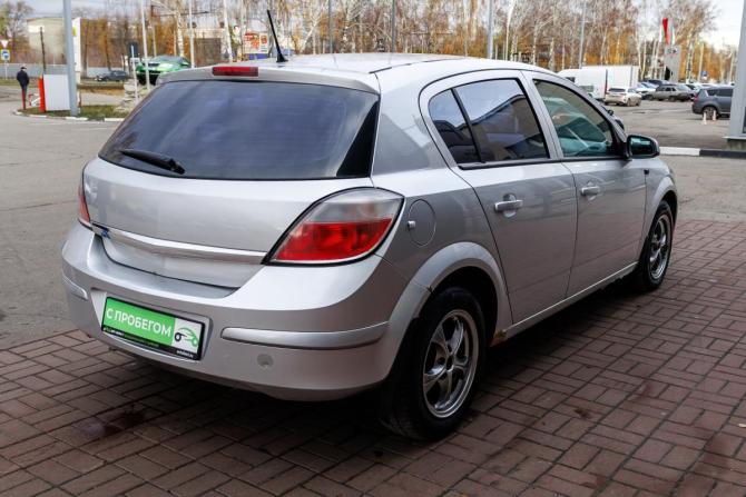 Opel Astra H с пробегом 2006 года, цена 340 000 рублей, 211000 км, хэтчбек, Автокод Объявления