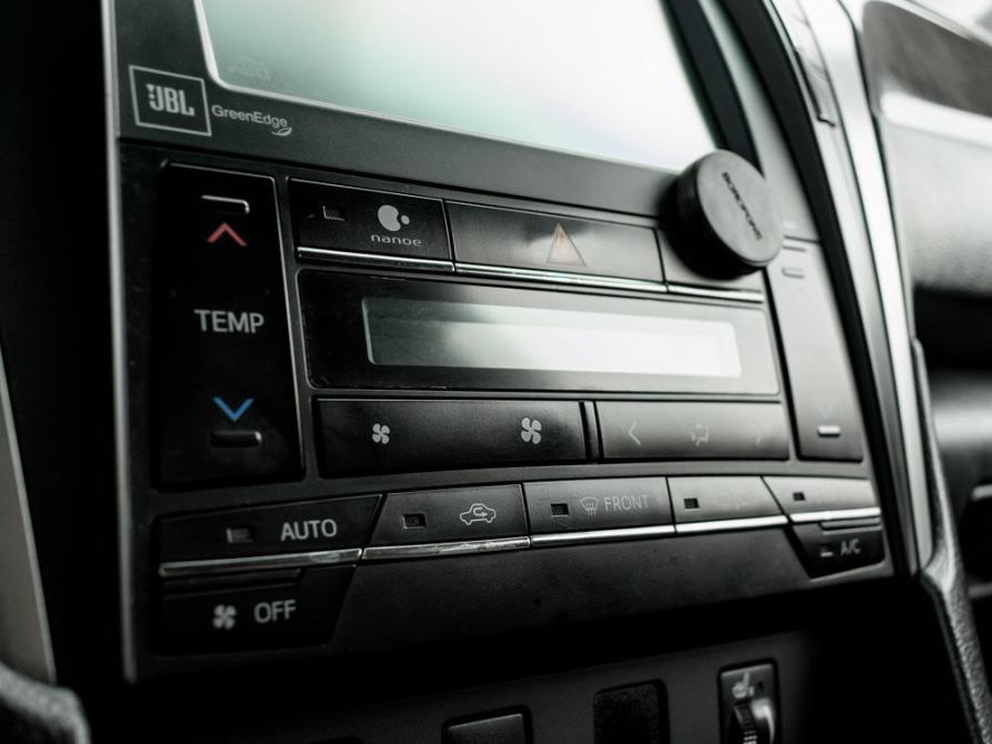 Toyota Camry VII (XV50) Рестайлинг Екатеринбург  - изображение 22