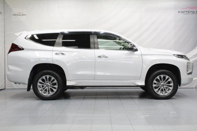 Mitsubishi Pajero Sport III Рестайлинг с пробегом 2020 года, цена 3 800 000 рублей, 93141 км, внедорожник, Автокод Объявления