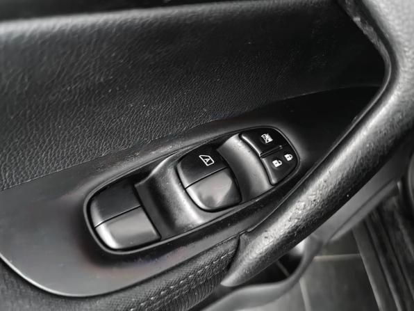 Nissan Qashqai II с пробегом 2016 года, цена 1 465 000 рублей, 118640 км, внедорожник, Автокод Объявления