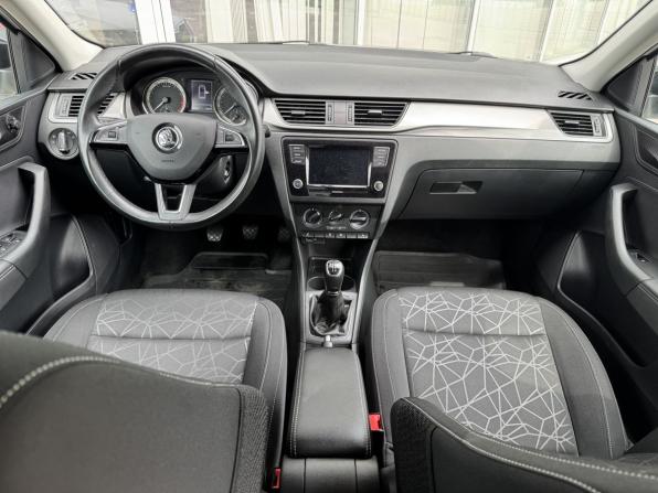 Skoda Rapid I Рестайлинг с пробегом 2019 года, цена 1 423 000 рублей, 55095 км, лифтбек, Автокод Объявления