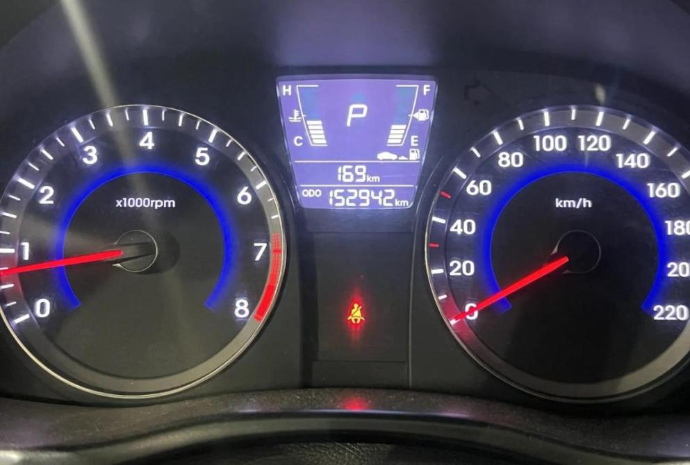Hyundai Solaris I Астрахань  - изображение 17